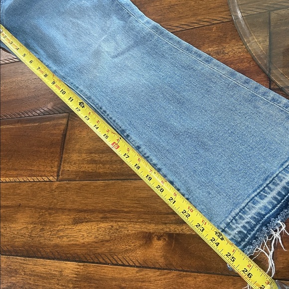 Loft Outlet flare crop blue distressed denim jeans size 29/8 - Picture 11 of 12